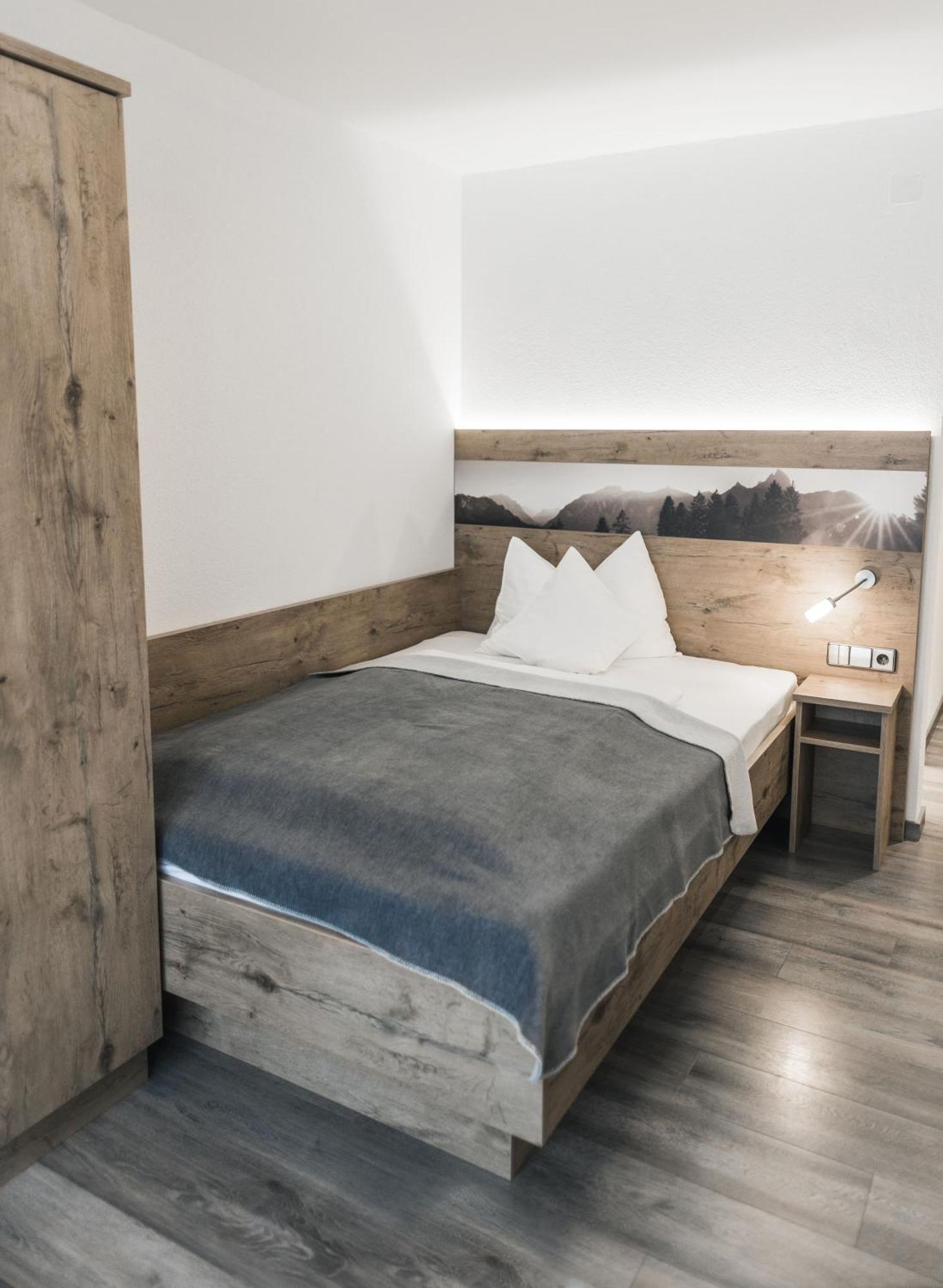 Landhotel Waldeck Fremdingen エクステリア 写真
