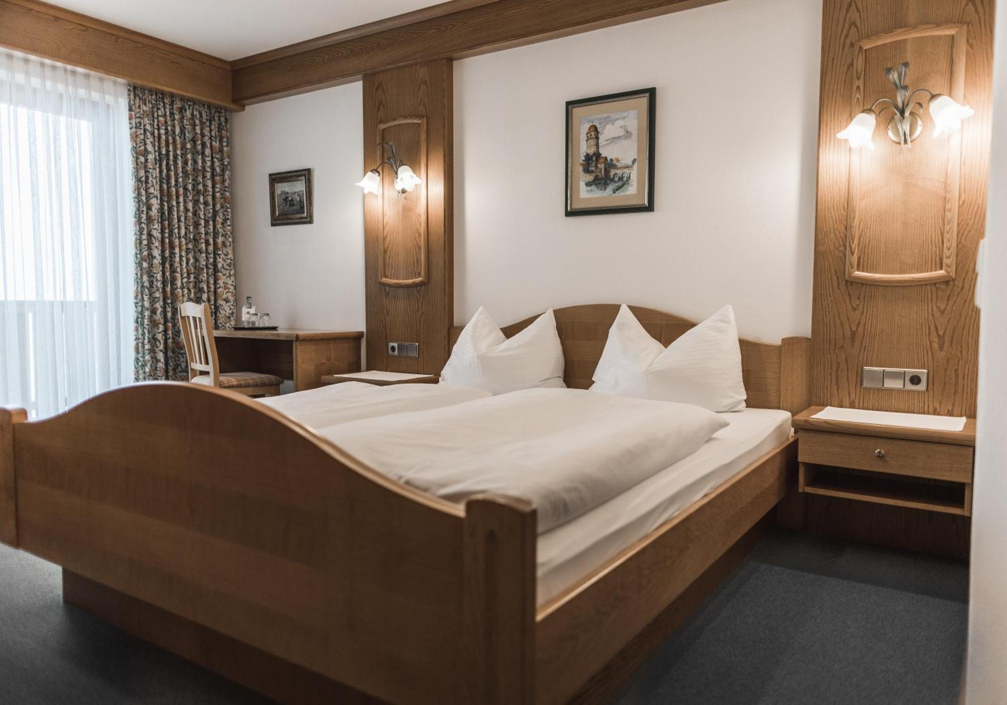 Landhotel Waldeck Fremdingen エクステリア 写真